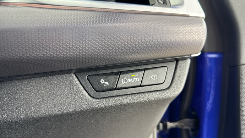 BMW 2 Series 223i MHT M Sport 5dr DCT Petrol Hatchback